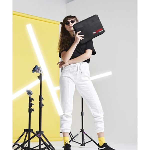 Essential 13” laptop case Thumbnail